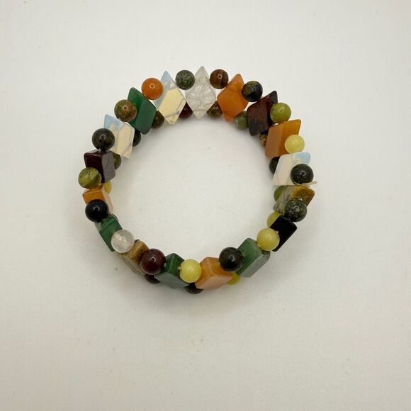 Multi-stone and opalite glass stretch bracelet! - Picture 3 of 9